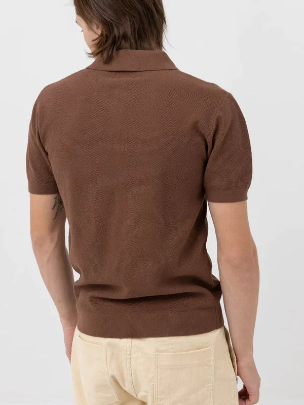 RHYTHM TEXTURED KNIT SHORT SLEEVE POLO BROWN