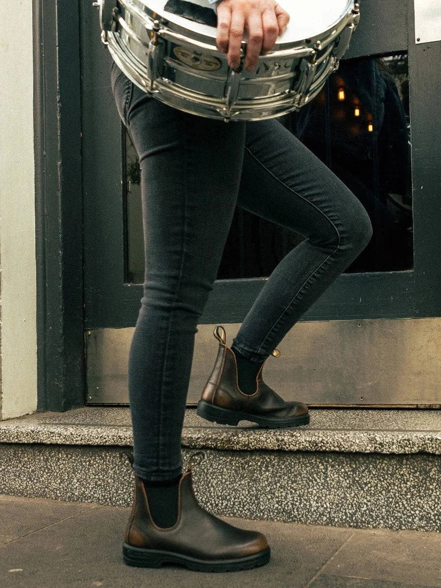 BLUNDSTONE WOMEN'S CLASSIC CHELSEA BOOT VINTAGE BROWN