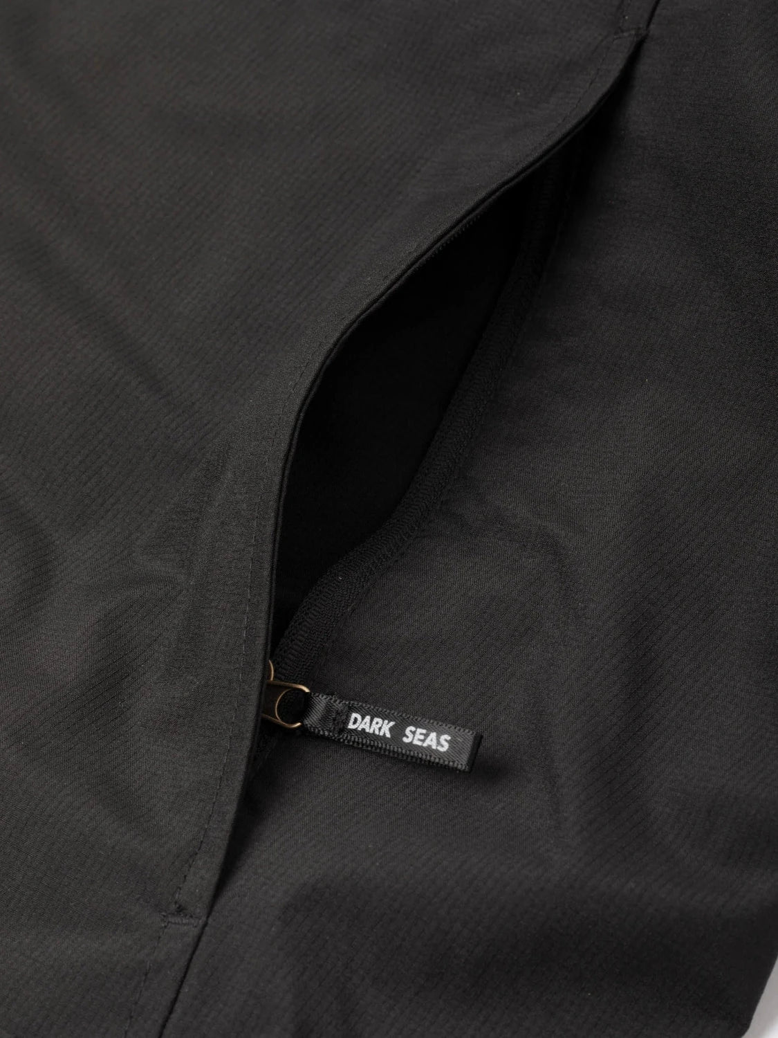 DARK SEAS BREAKWATER JACKET BLACK