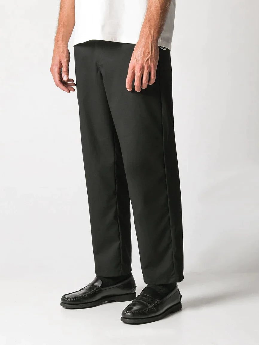 FORMER HARMONY II SUIT PANT BLACK