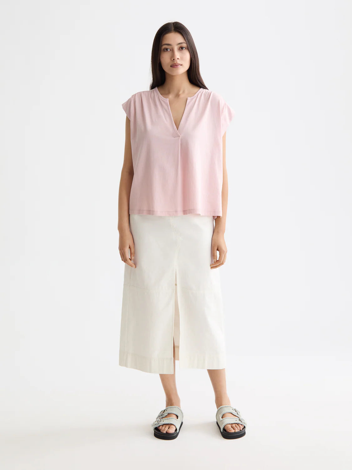 S&S DRAPEY V-NECK TOP BURNISHED LILAC