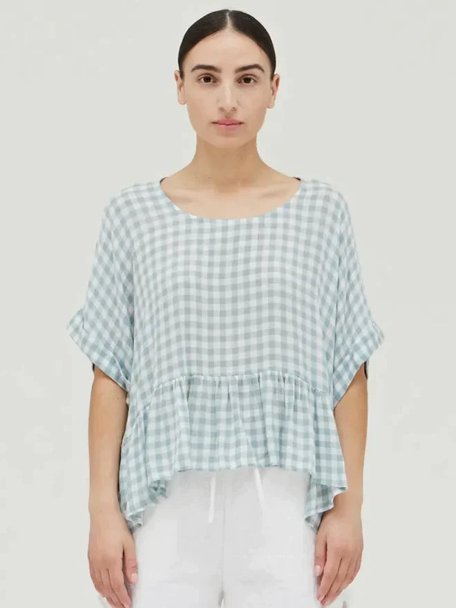 GRADE & GATHER GINGHAM BOXY RUFFLE TOP SKY