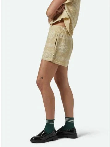 BRIXTON WANDERING SHORT PALE KHAKI BANDANA