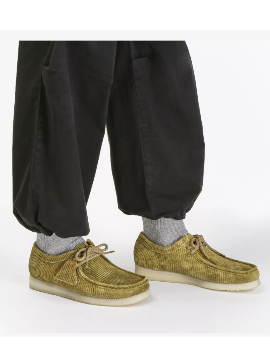 CLARKS ORIGINALS WALLABEE MID GREEN