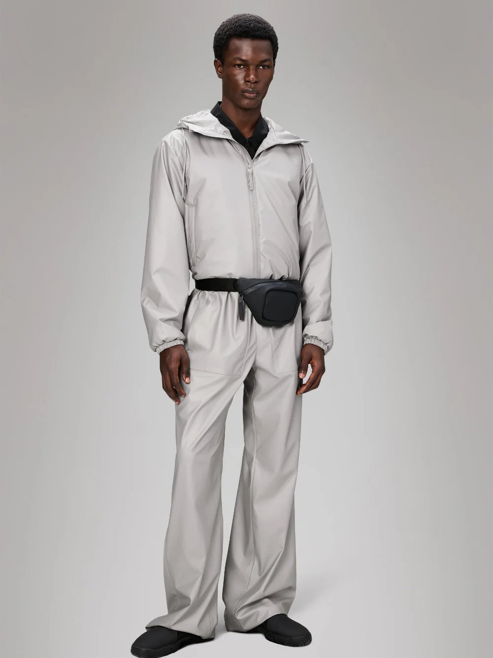 RAINS LOHJA SHORT INSULATED JACKET NIMBUS