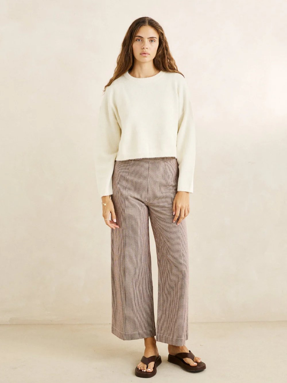 RHYTHM ESTELLE FLUFFY CREWNECK KNIT CREAM