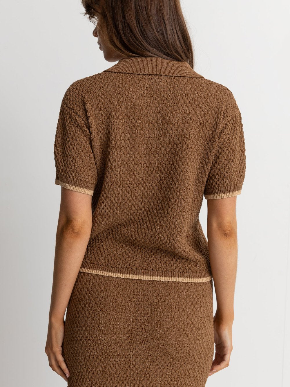 RHYTHM JONI SHORT SLEEVE KNIT SHIRT CHOCOLATE