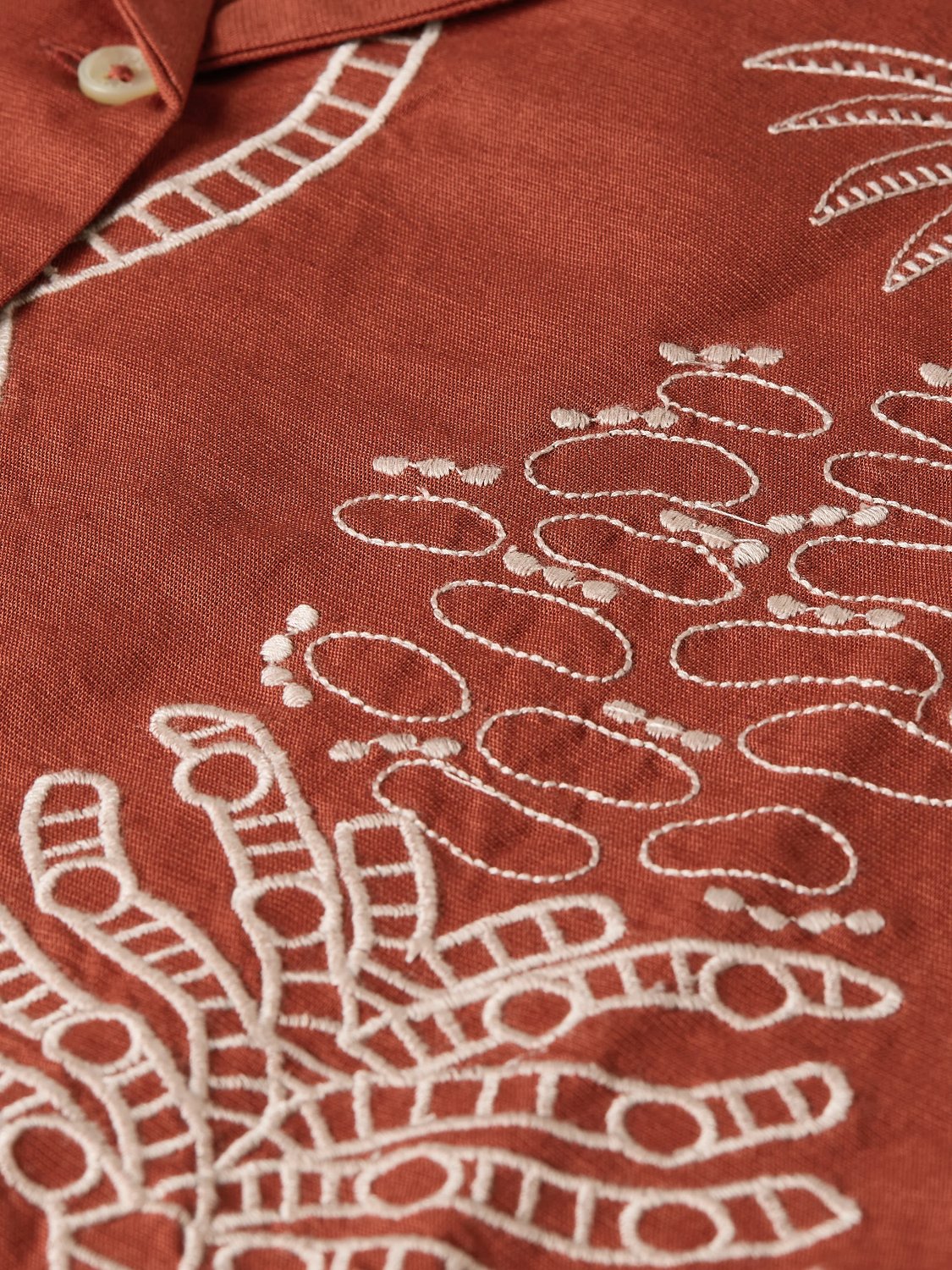 S&S EMBROIDERED FITTED SHIRT BURNT HENNA
