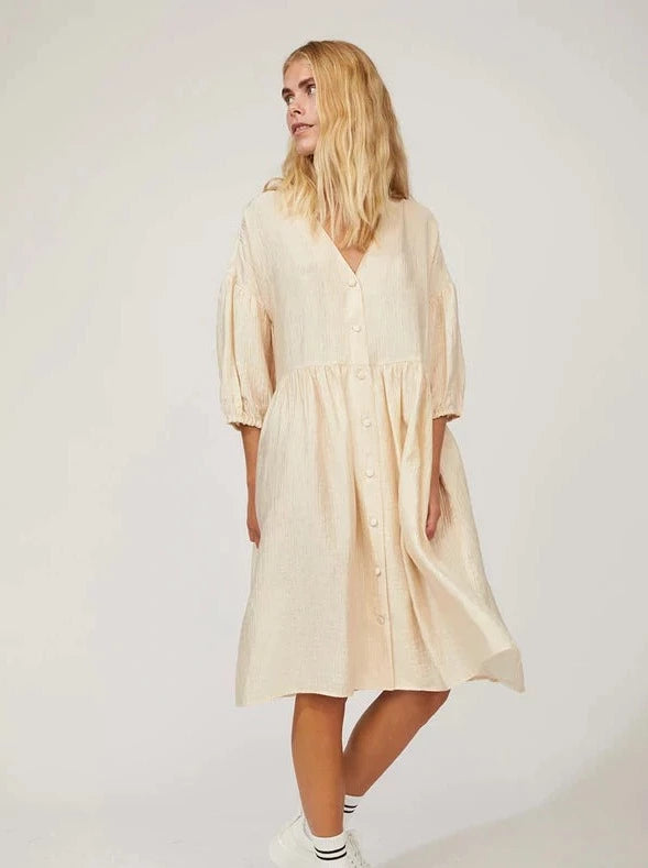 JUST FEMALE IDEAL DRESS VANILLA CREAM