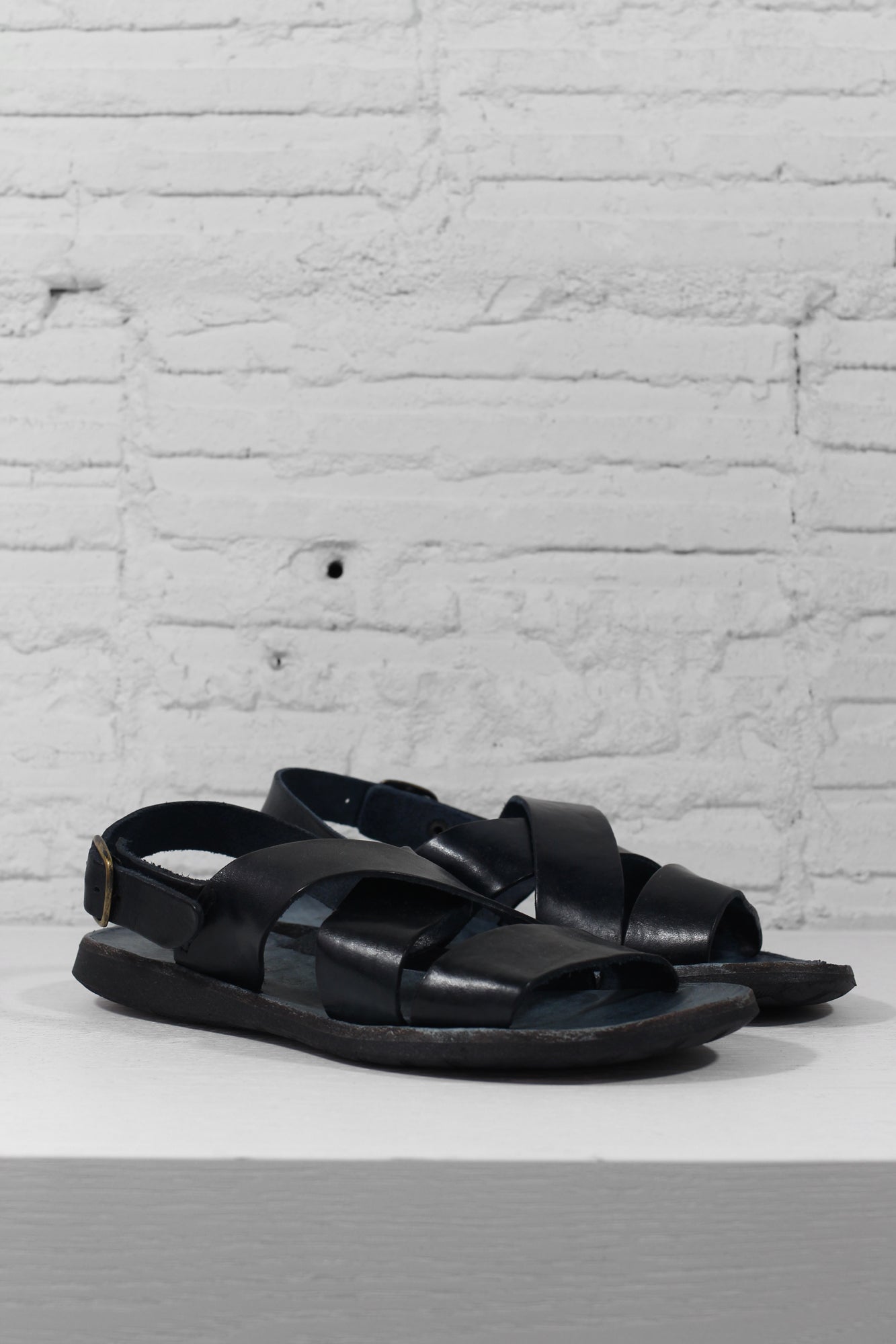 WOMENS ROME BLACK LEATHER SANDALS