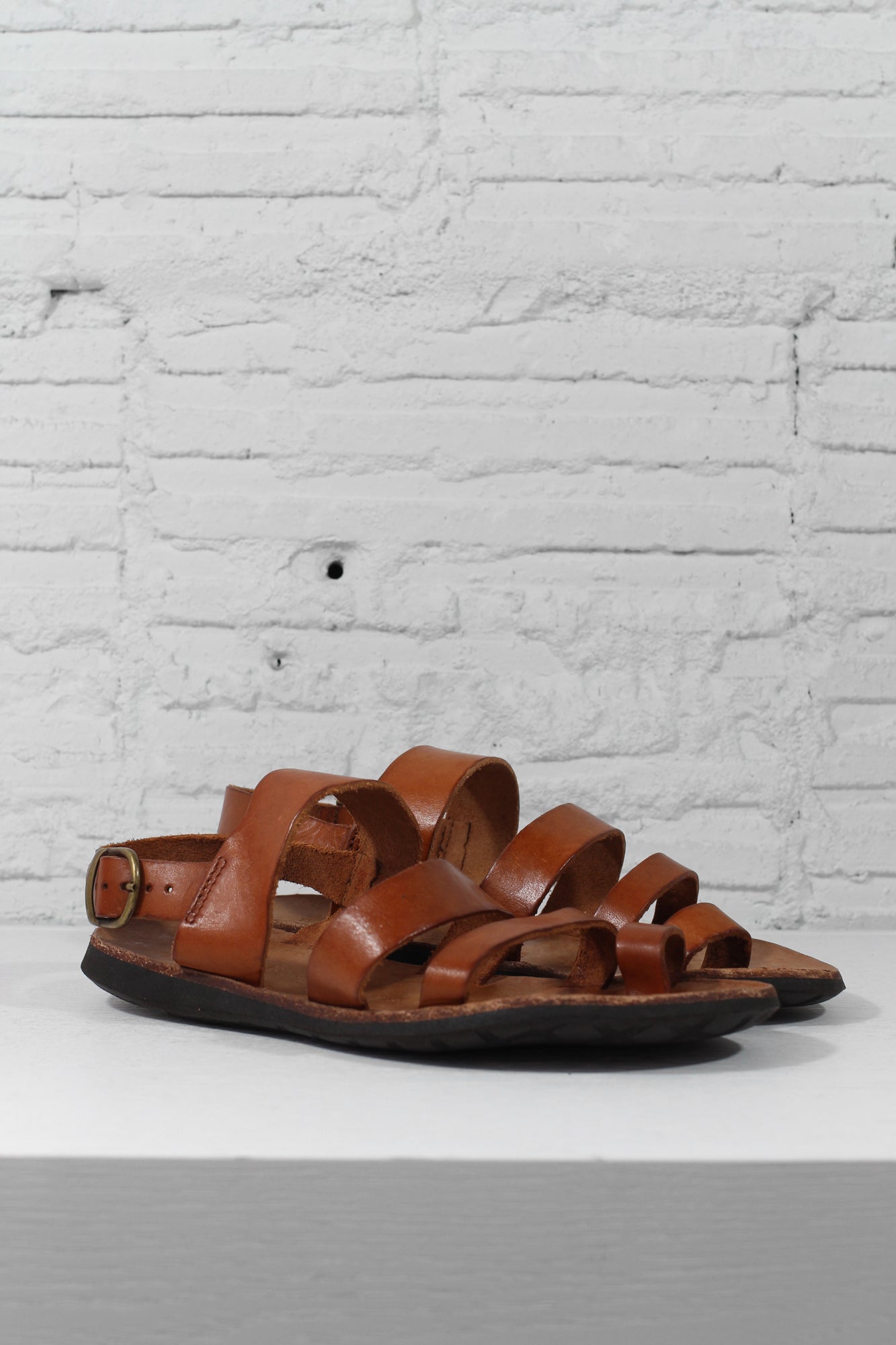 MILAN LEATHER SANDALS WOMENS