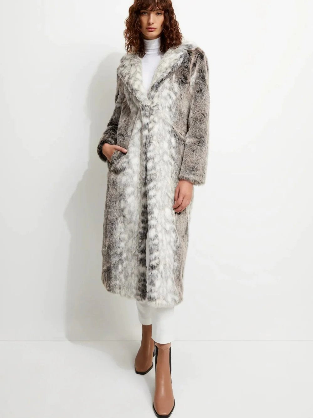 UNREAL FUR KATHMANDU COAT SNOW LEOPARD