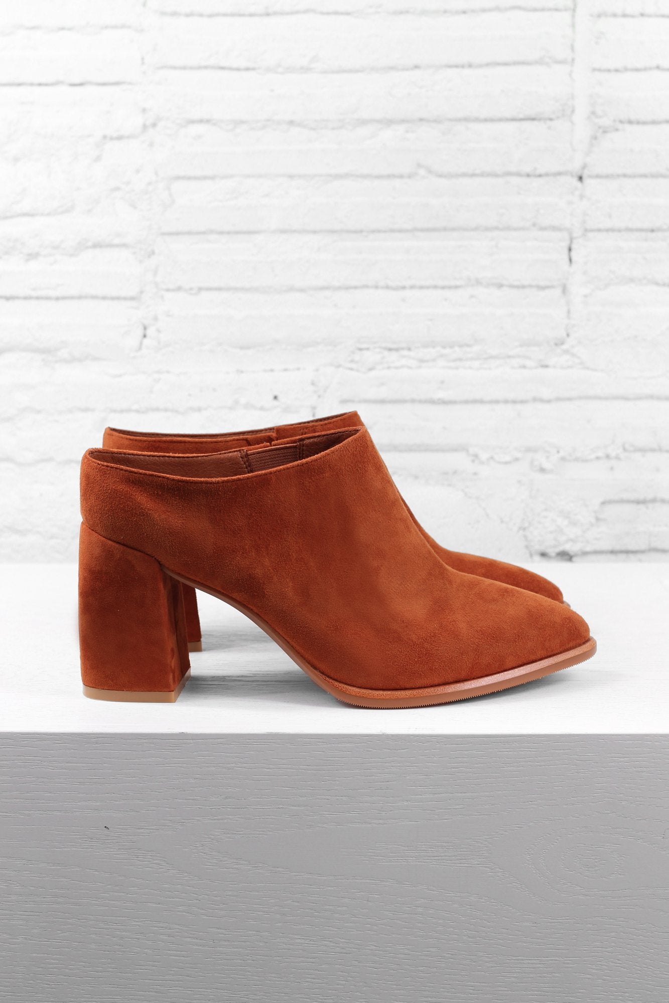 Sbicca Morrow Mule Side