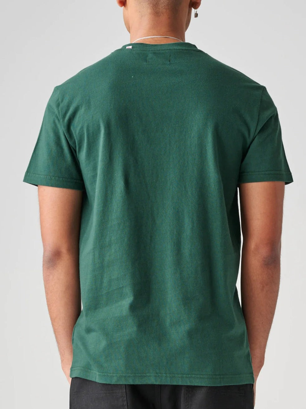 GLOBE PEEKING OUT T-SHIRT NIGHT GREEN