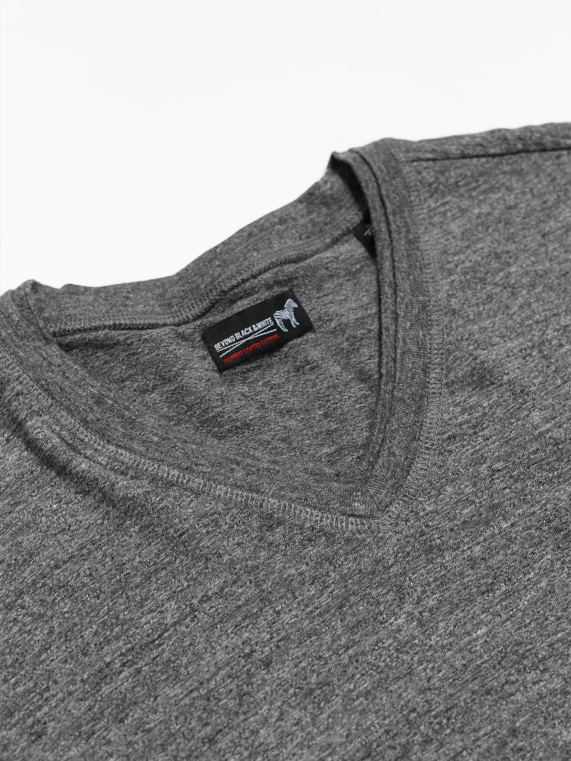 DOUBLE V-NECK T-SHIRT (MENS)