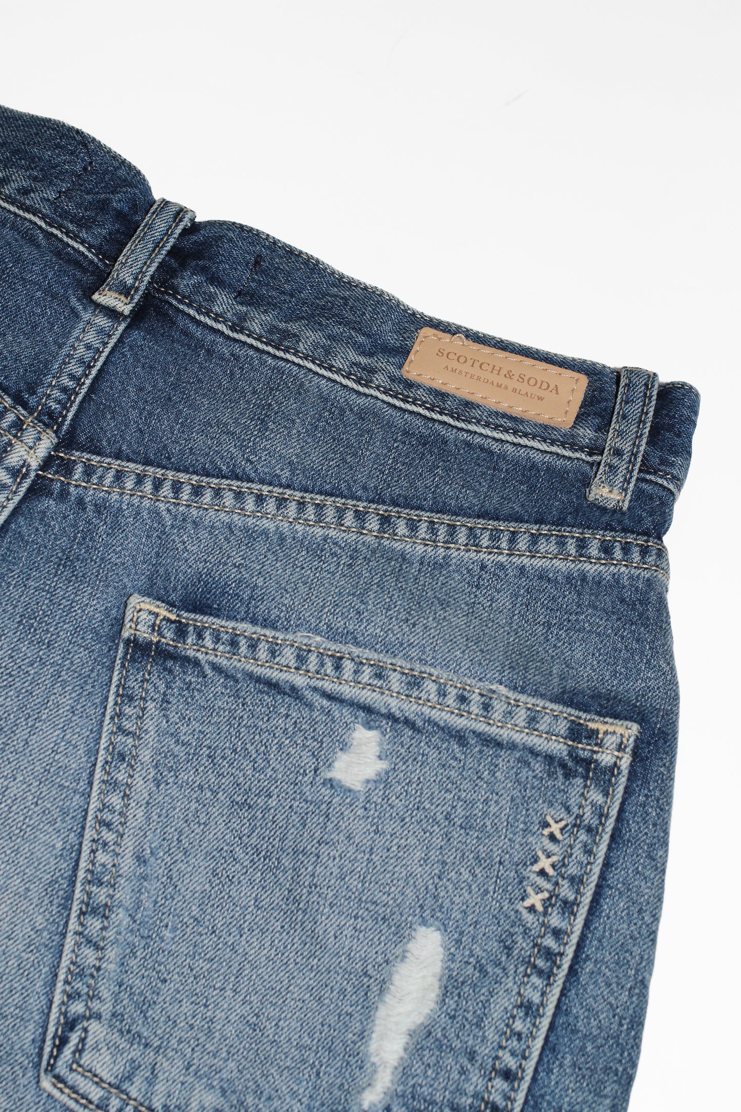 HIGH WASTED DENIM SHORTS
