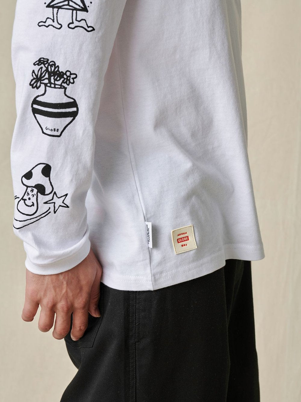 GLOBE BOOTLEG DREAMS LONG SLEEVE TEE WHITE