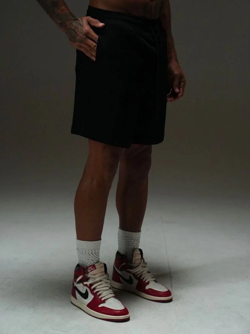 ANANKE INTENTION RELAXED SHORT BLACK 