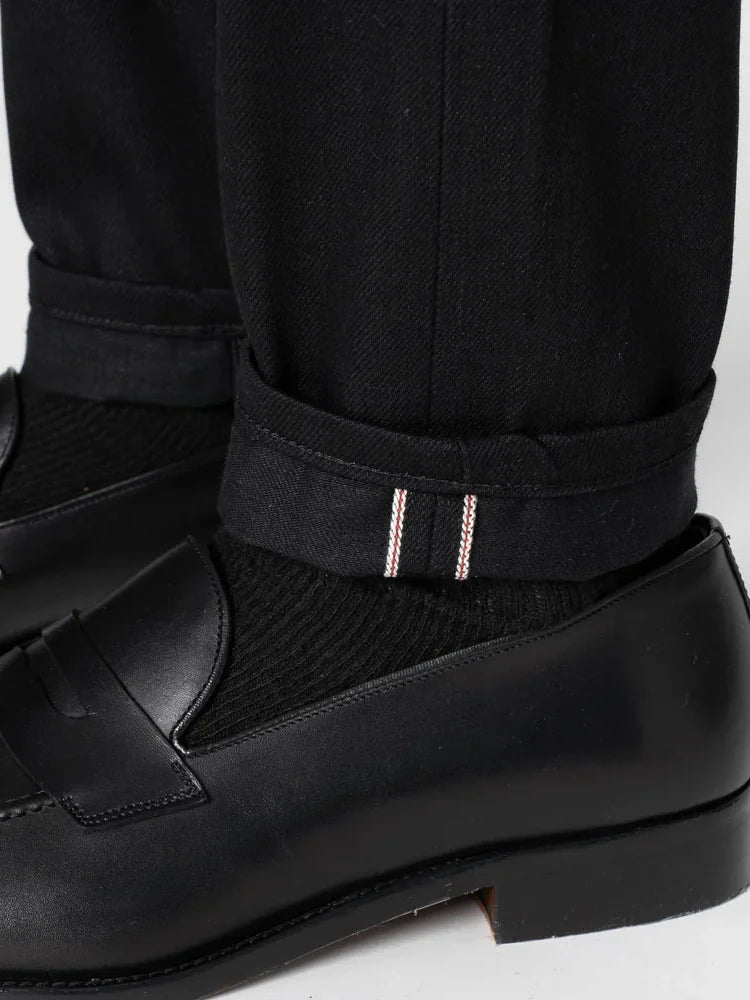NAKED & FAMOUS EASY GUY SOLID BLACK SELVEDGE