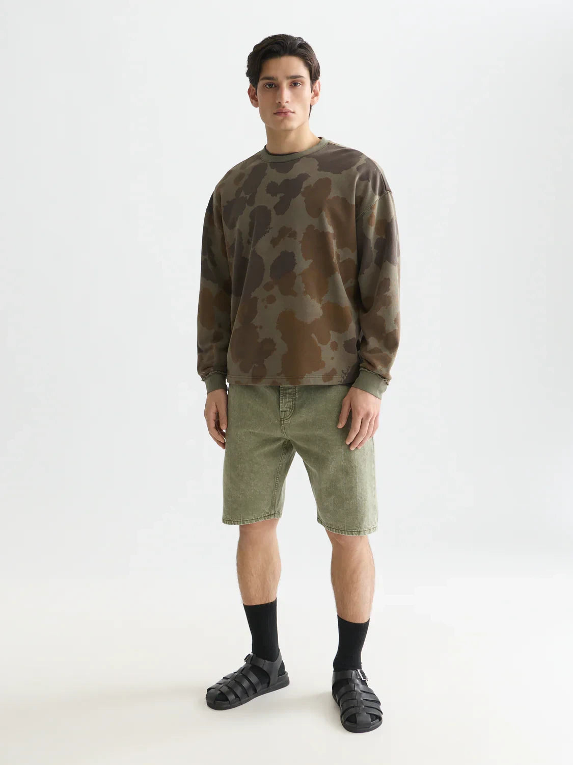 S&S PRINTED OVERDYED LOOSE SWEATSHIRT ANIMAL OLIVE 