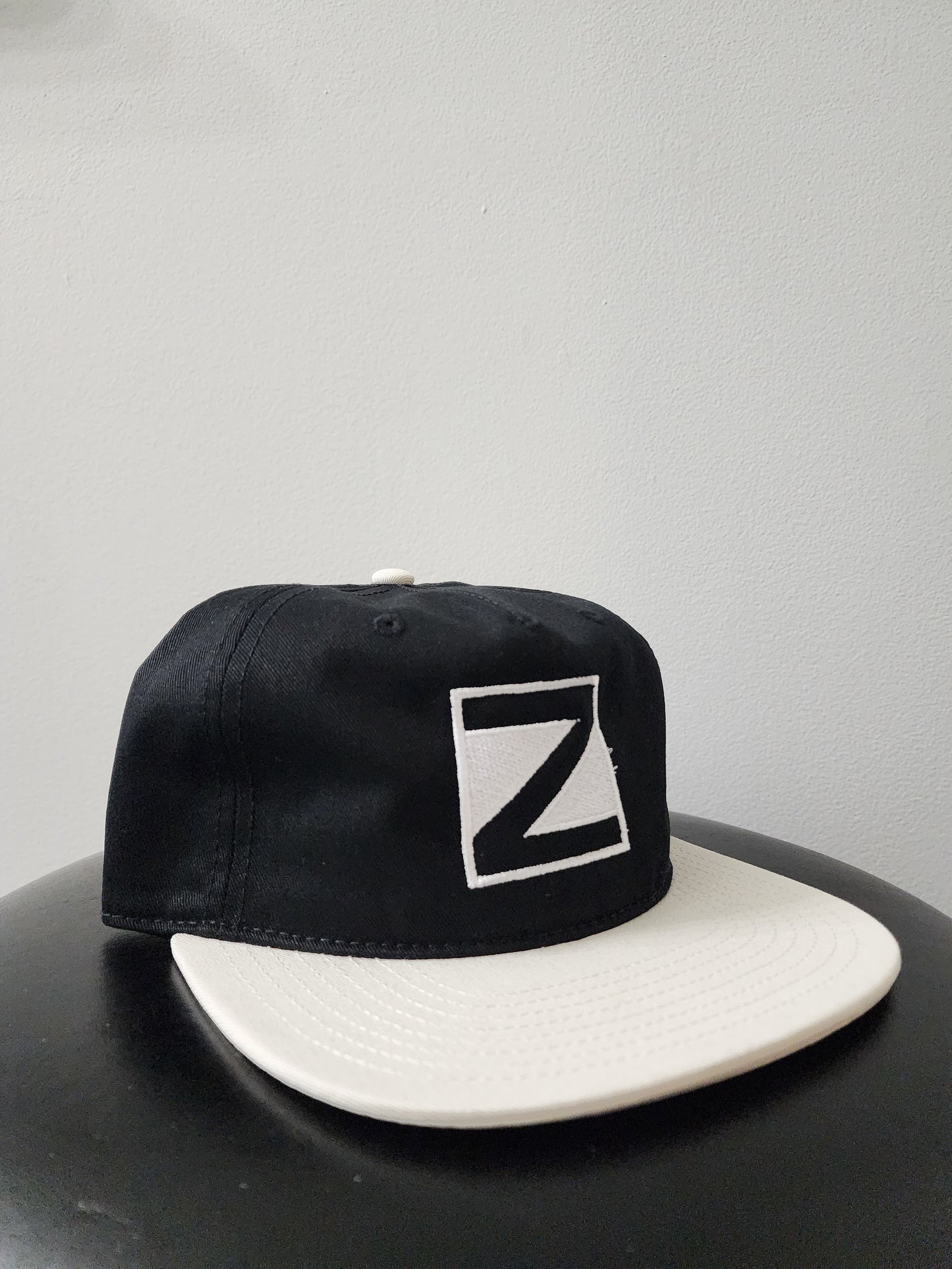 ZC BOX LOGO SNAPBACK