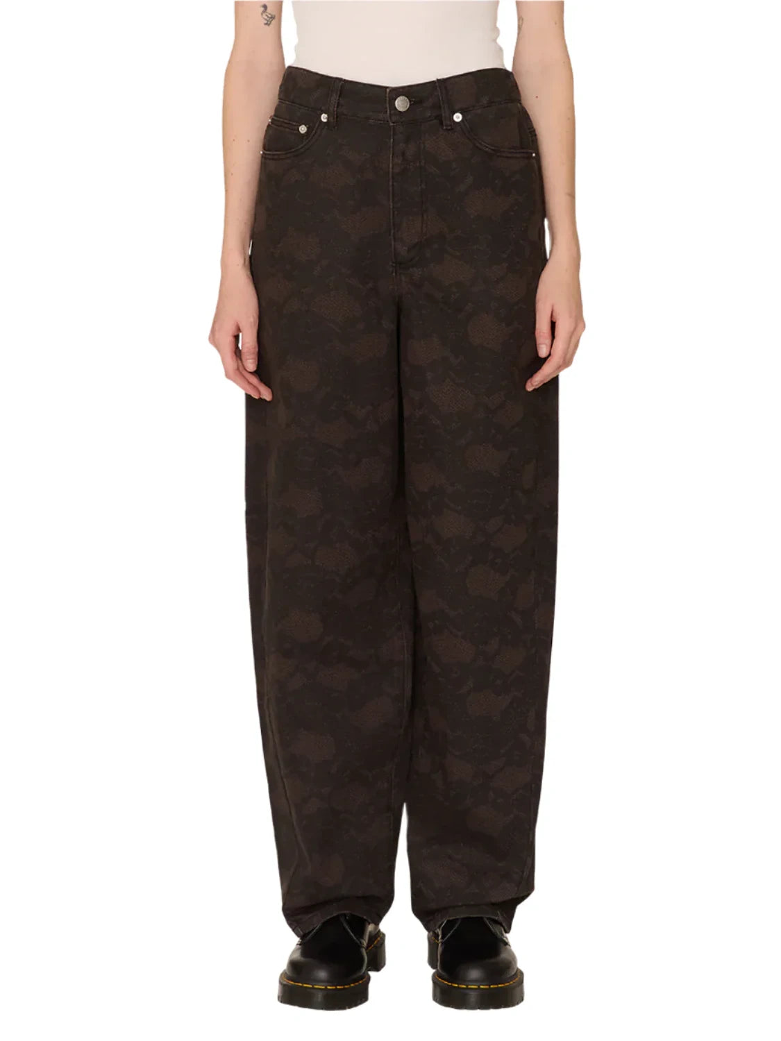 OBEY LEAH III PRINTED BAGGY PANT CHOCOLATE