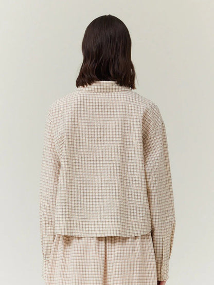 GRADE & GATHER CHECK PLAID CROP SHIRT CREAM