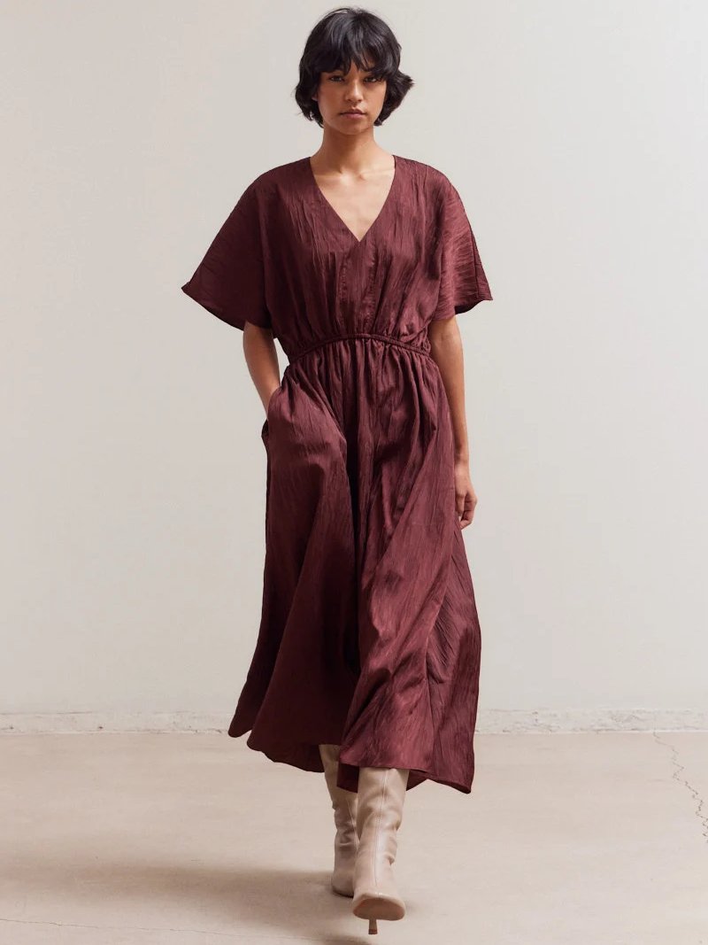 GRADE & GATHER KELLY BAT WING SHORT SLEEVE DRESS PORT 