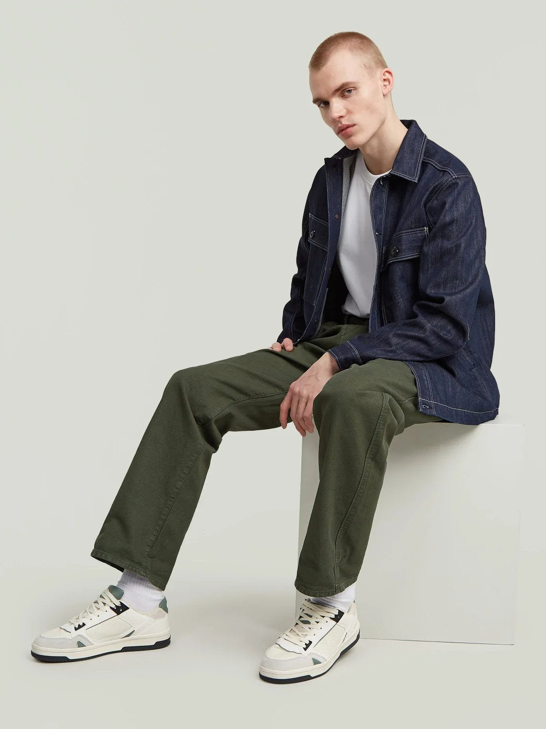 G-STAR PLEATED CHINO RELAXED ASFALT GD