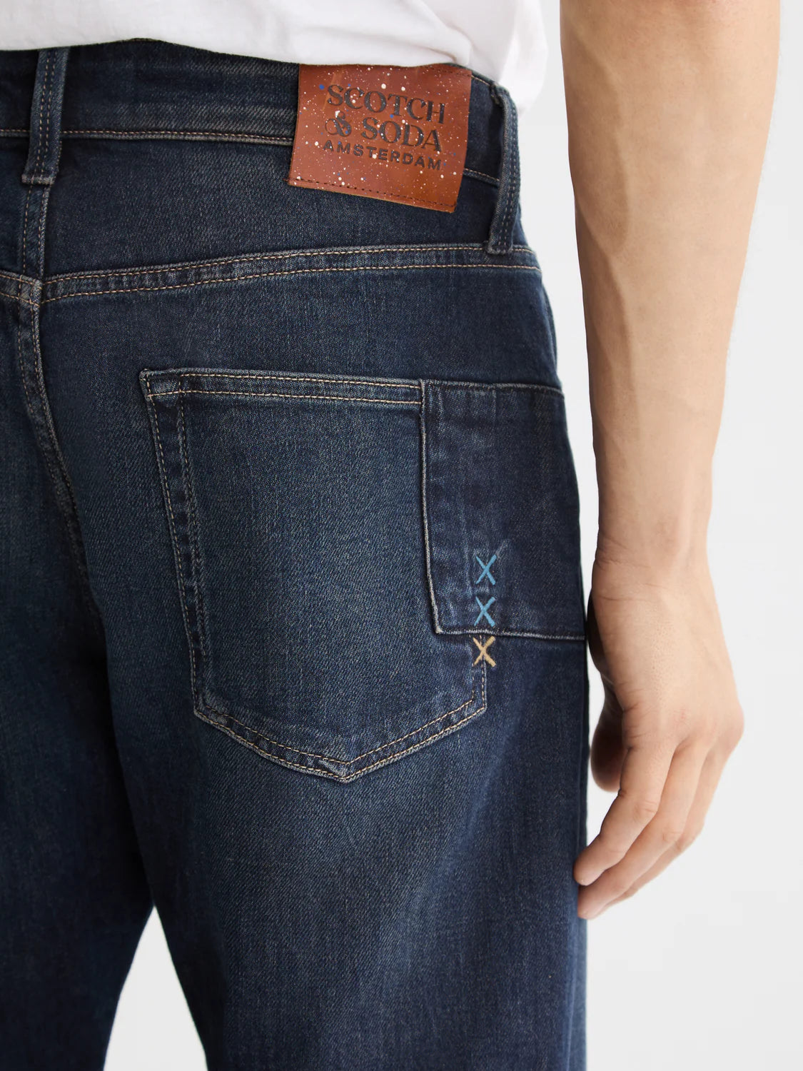 S&S THE ZEE STRAIGHT JEANS PAINT IT BLAUW 