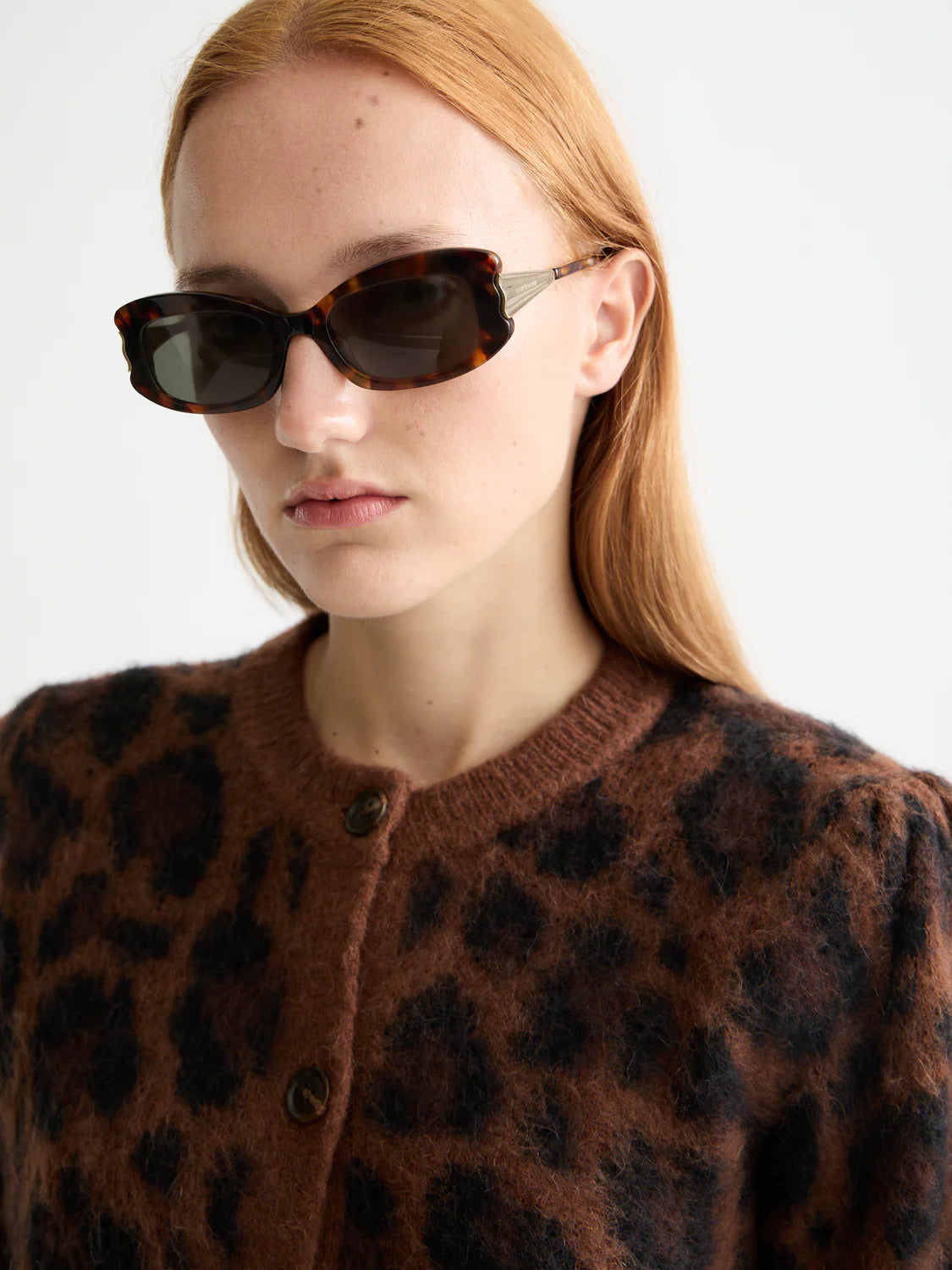 S&S FUZZY JACQUARD CARDIGAN PEACE LEOPARD 