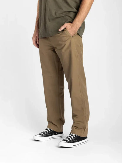 ROARK LAYOVER PRO TRAVELER PANT DARK KHAKI 