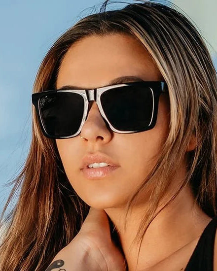 BLENDERS ROMEO POLARIZED SUNGLASSES BLACKJACKET 
