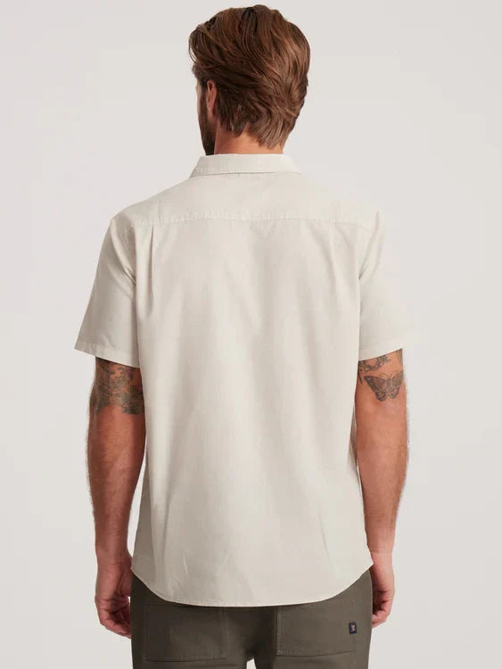 ROARK MADE TO FADE SHORT SLEEVE BUTTON UP SHIRT WASHED BONE 