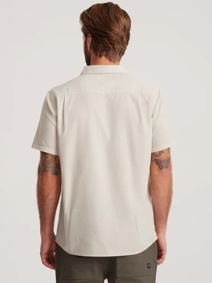 ROARK MADE TO FADE SHORT SLEEVE BUTTON UP SHIRT WASHED BONE 