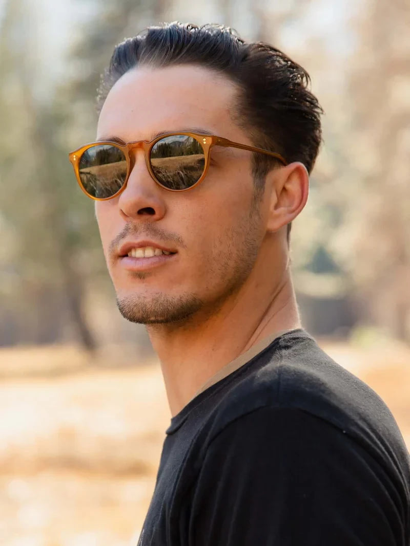 RAEN REMMY HONEY/GREEN POLARIZED MALE MODEL