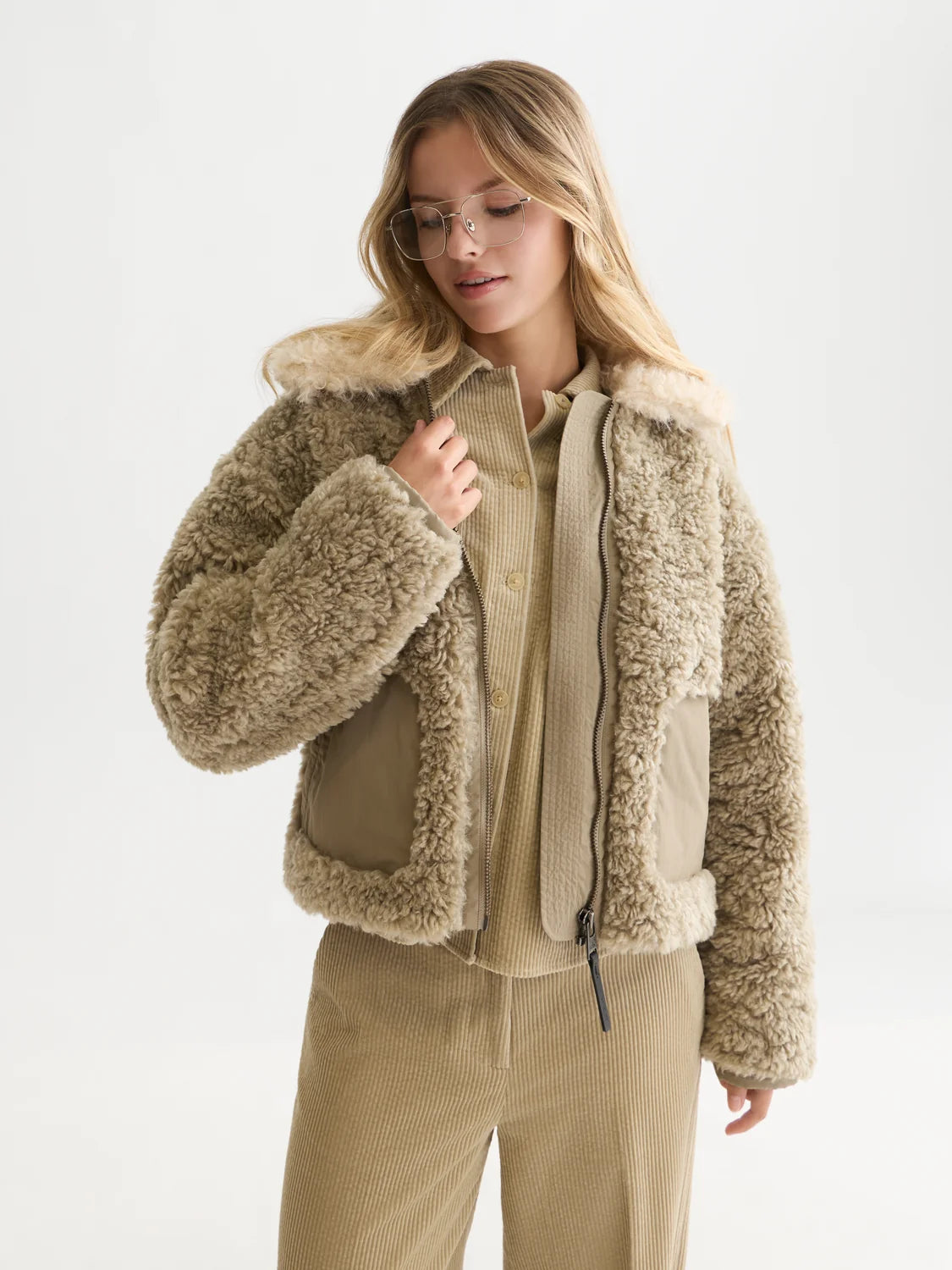 S&S FAUX FUR SHORT JACKET ALUMINUM 