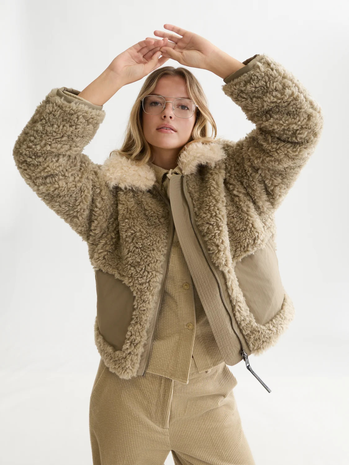 S&S FAUX FUR SHORT JACKET ALUMINUM 