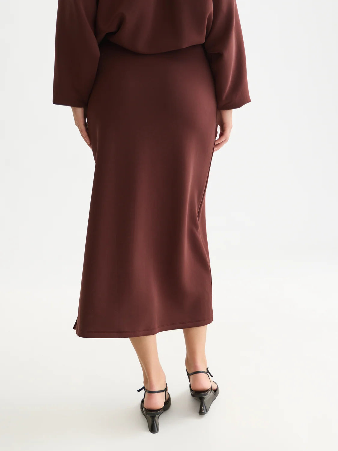 DRAPEY TENCEL SKIRT