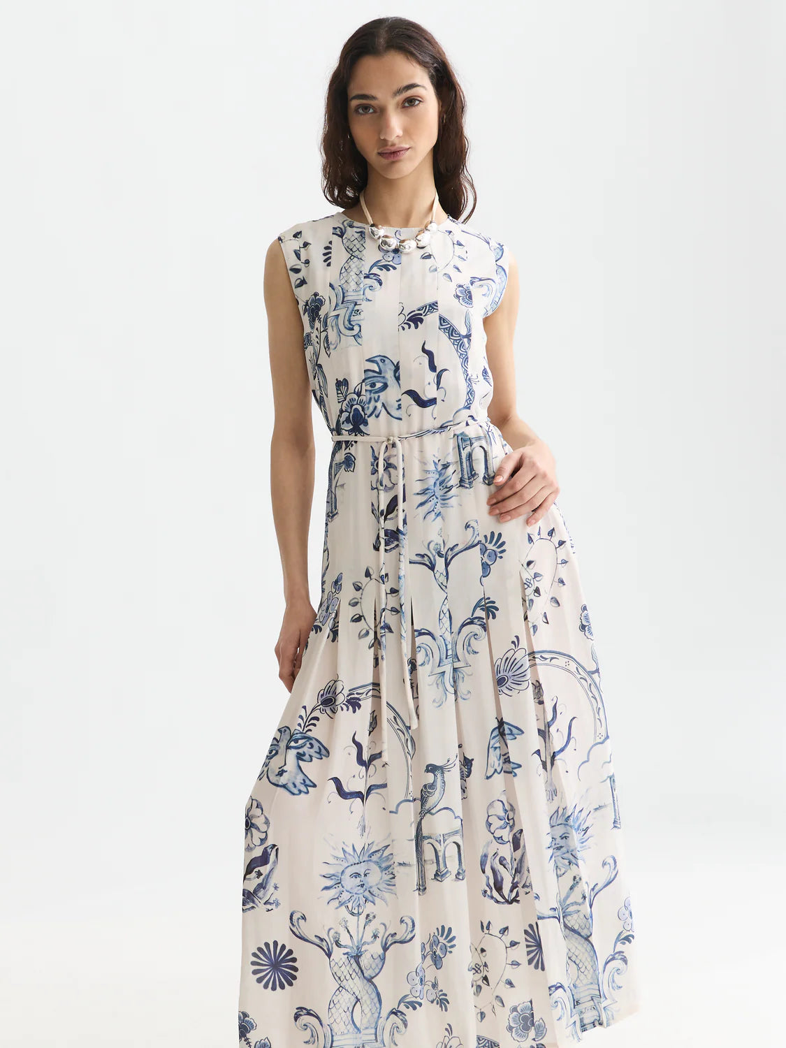 S&S PRINTED PLEATED DRESS DELFT TILES BLUE