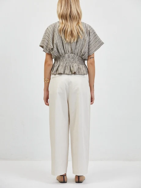 A.REN ISLA SHIRRED PEPLUM TOP WASHED BLACK 