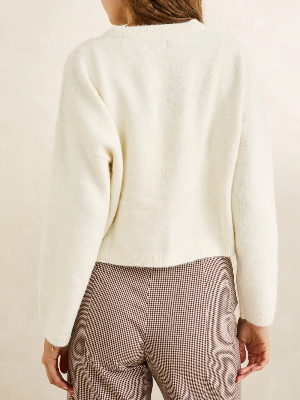 RHYTHM ESTELLE FLUFFY CREWNECK KNIT CREAM 