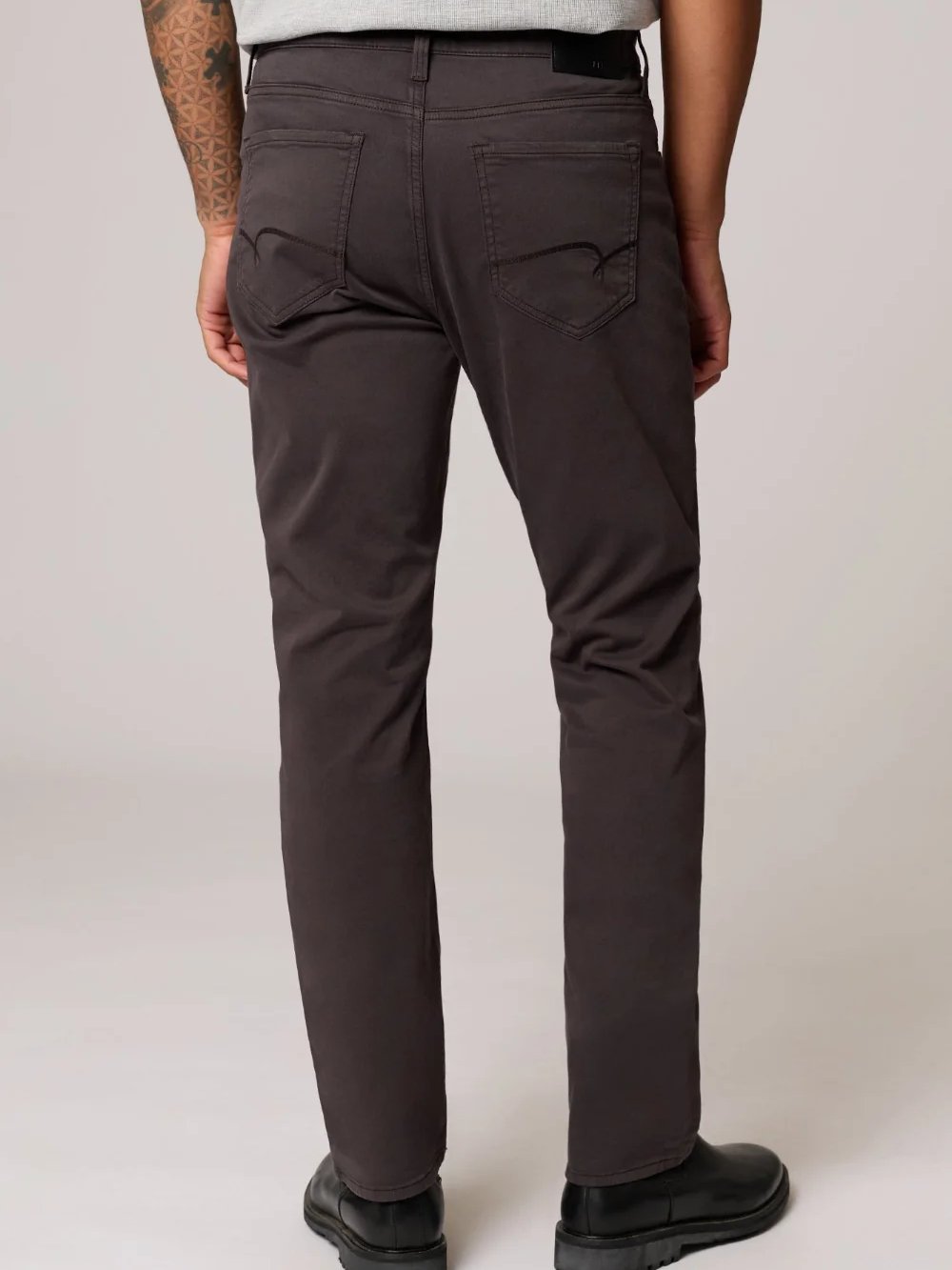 MAVI ZACH STRAIGHT LEG PANT BETTLE TWILL 