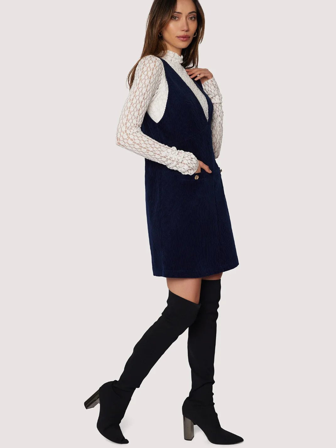 LOST + WANDER TWILIGHT ALLURE V-NECK MINI DRESS MDNT NAVY