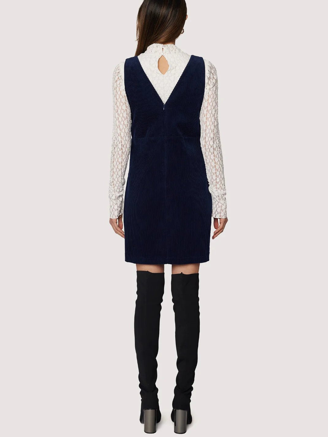 LOST + WANDER TWILIGHT ALLURE V-NECK MINI DRESS MDNT NAVY