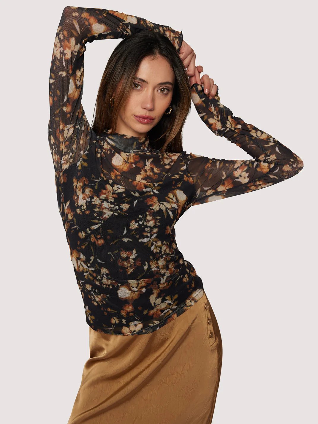 L+W MOONLIT MEADOW TOP BLACK RUST FLORAL 