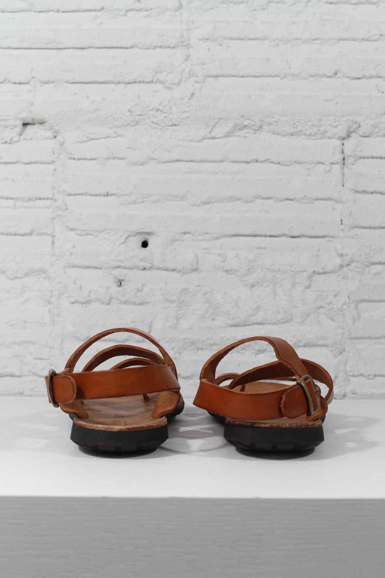 MILAN LEATHER SANDALS WOMENS