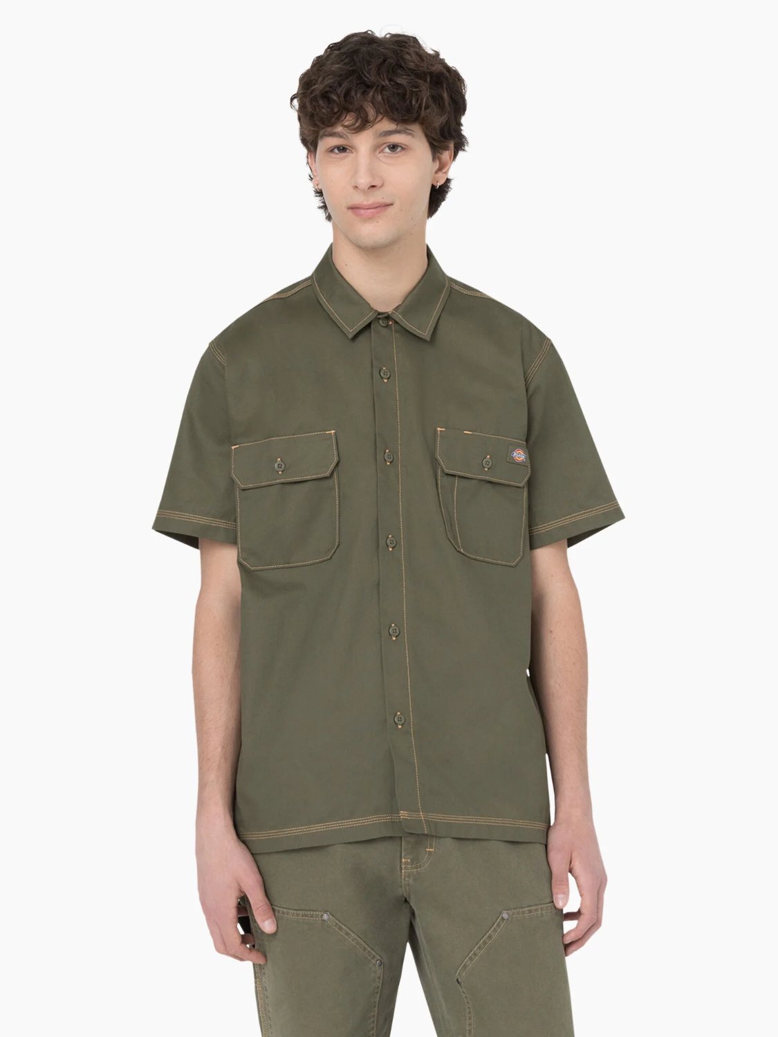 DICKIES RELAXED FIT SHORT SLEEVE WORK SHIRT MILITARY GREEN/NUGGET STITCH 